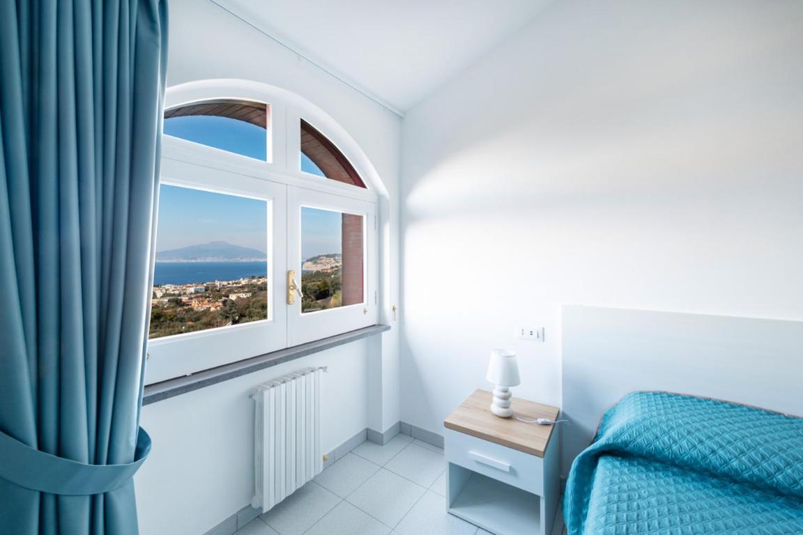 Sorrentovibes - Sea View Rooftop Apartment With Jacuzzi & Garden Eksteriør billede